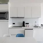 Cosy Studio With Amazing Seaview T67